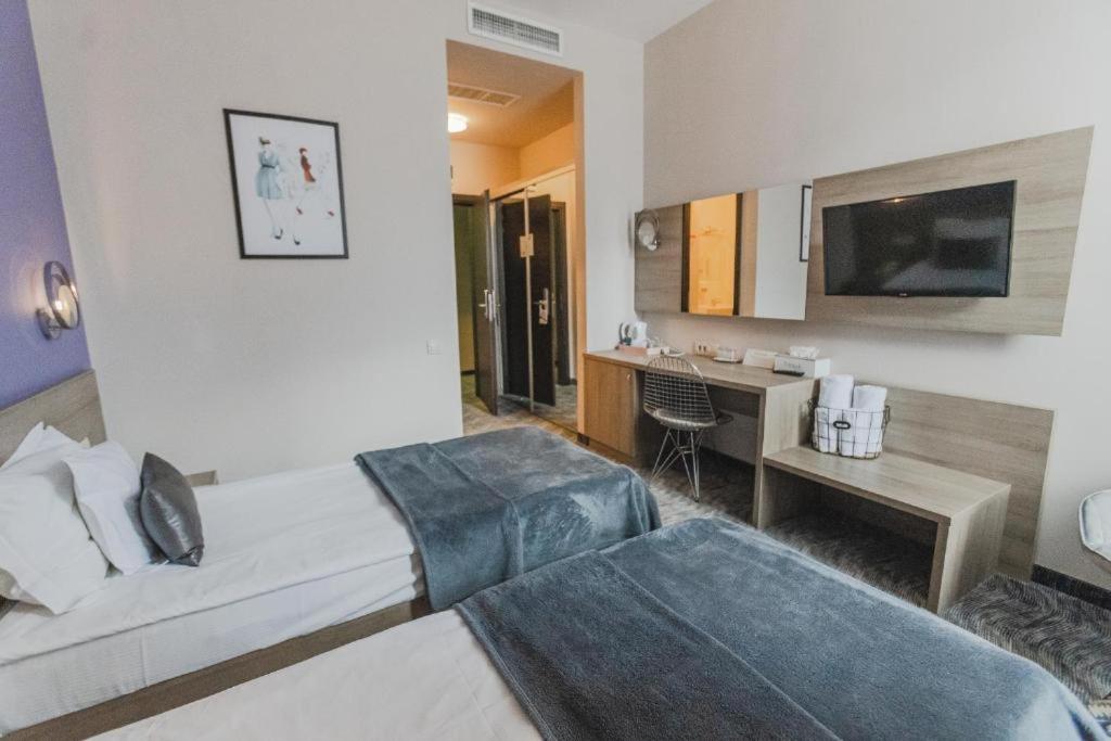 Caro Boutique Hotel Nagyvárad Kültér fotó