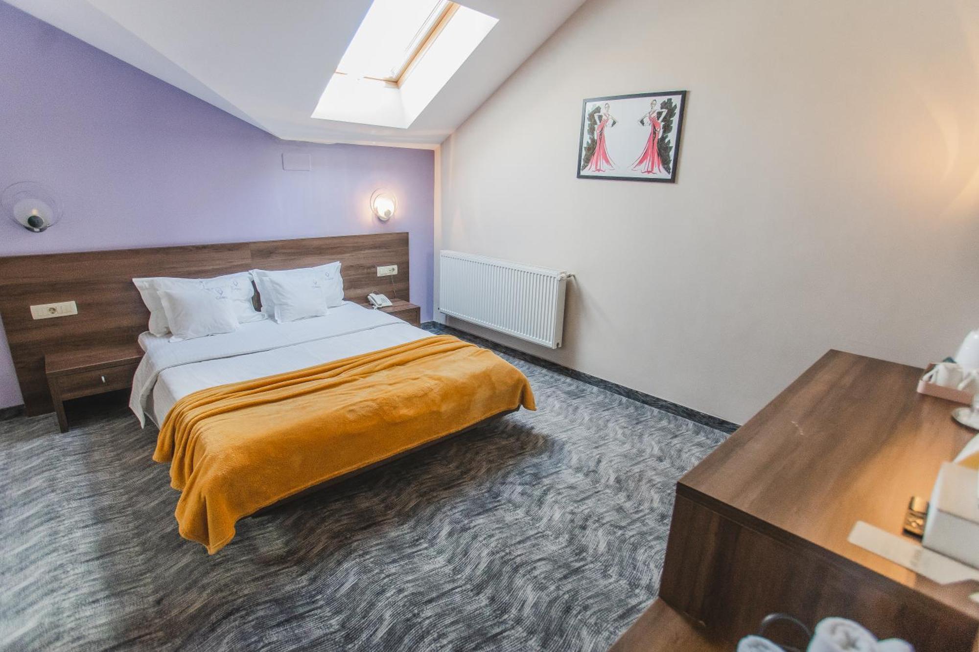 Caro Boutique Hotel Nagyvárad Kültér fotó