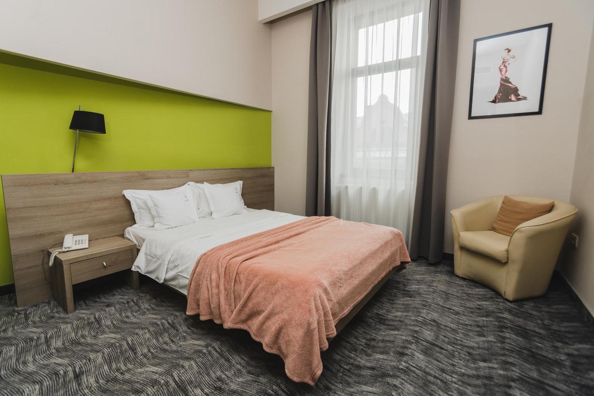 Caro Boutique Hotel Nagyvárad Kültér fotó