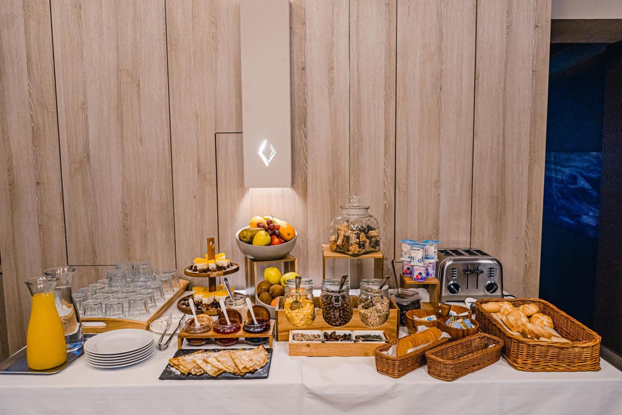 Caro Boutique Hotel Nagyvárad Kültér fotó